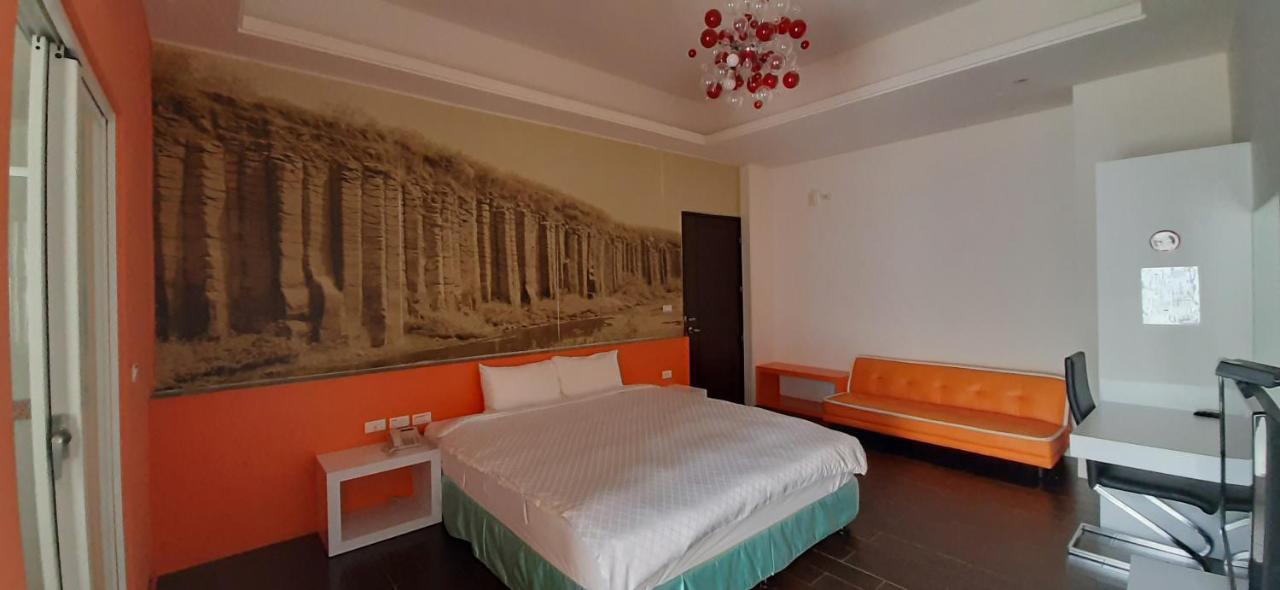 Sky Square Homestay Маґун Екстер'єр фото