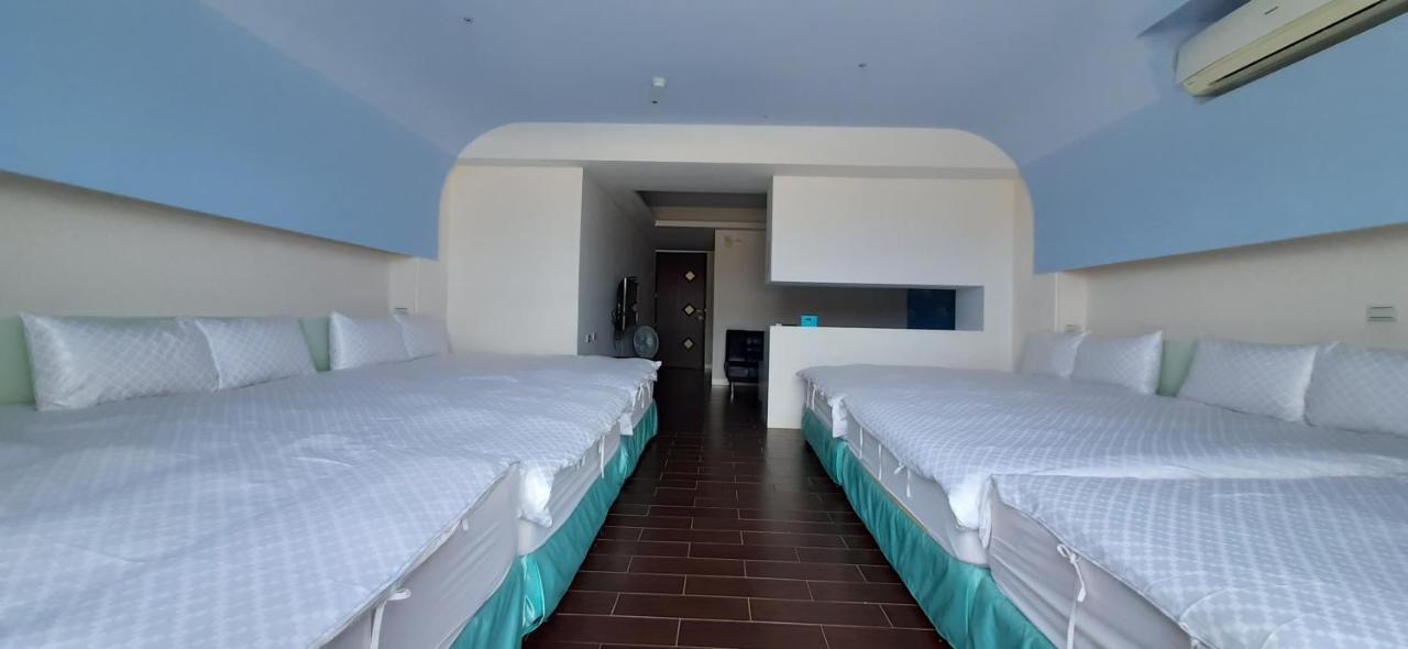 Sky Square Homestay Маґун Екстер'єр фото