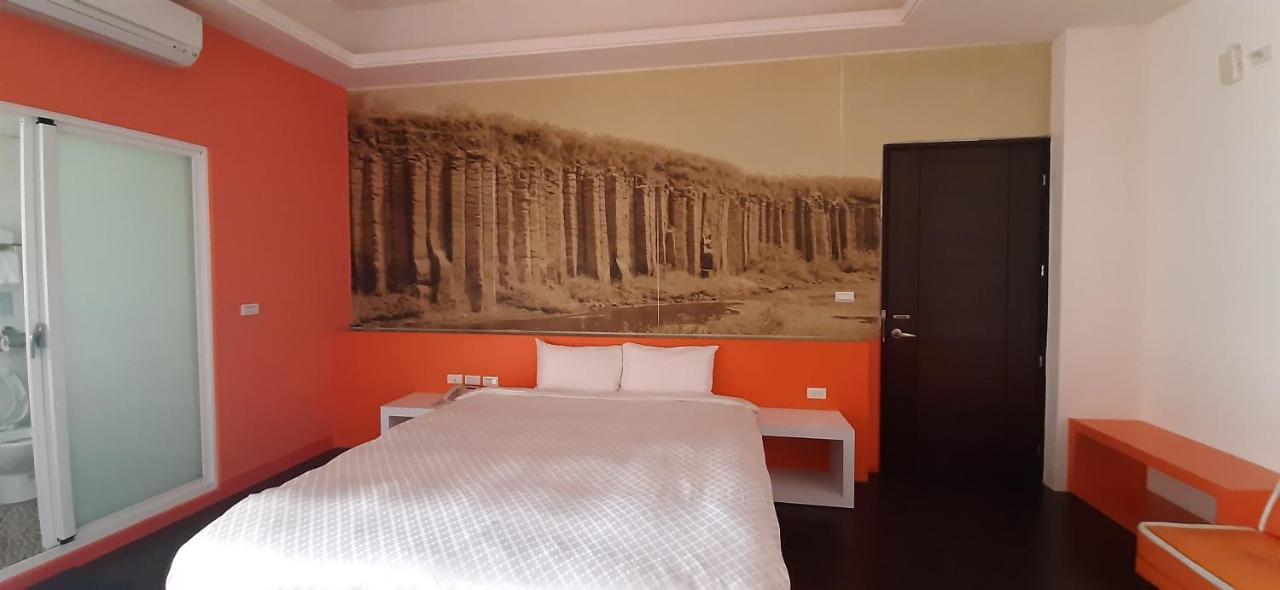 Sky Square Homestay Маґун Екстер'єр фото