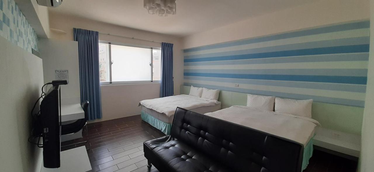 Sky Square Homestay Маґун Екстер'єр фото